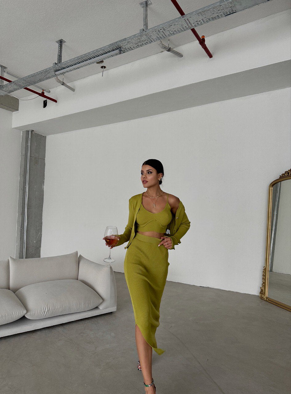 Elegant Ribbed 3-Piece Set
