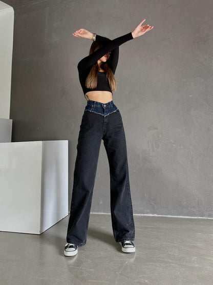 High-waisted Wide-leg Jeans